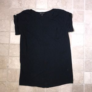 Black tee shirt
